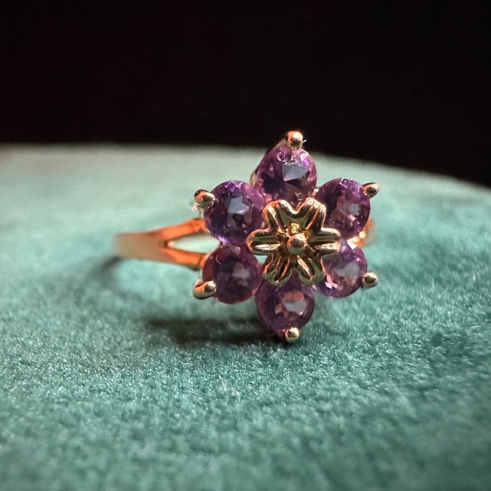 Amethyst And Solid 14k Gold Ring - image 2